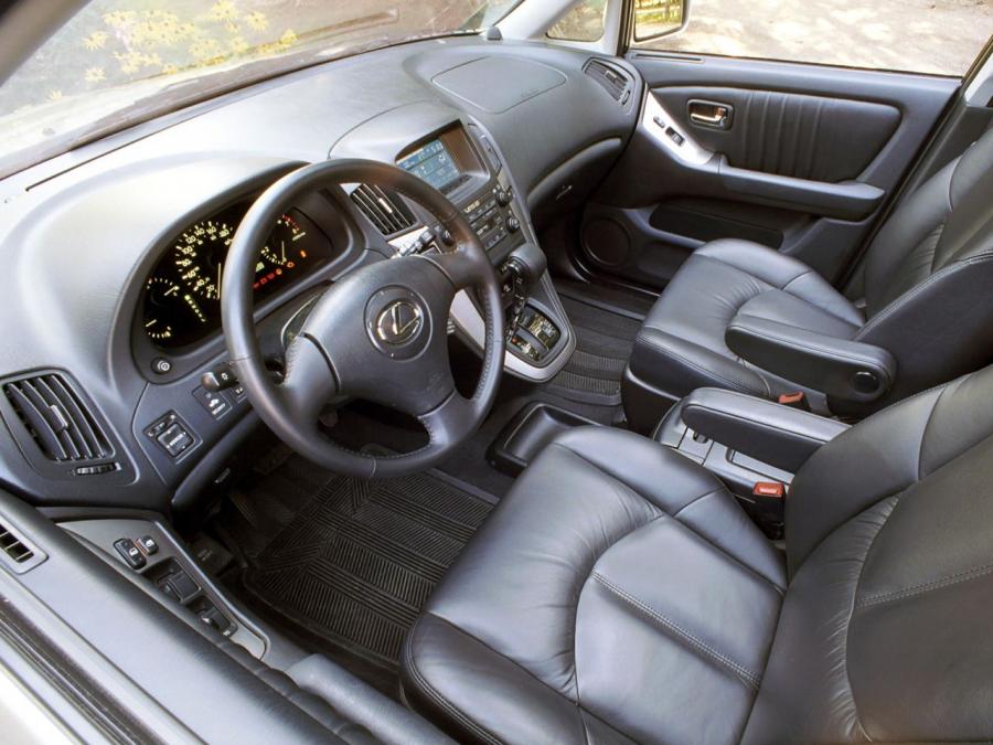  Lexus RX300 2000 года  (фото 15 из 16)